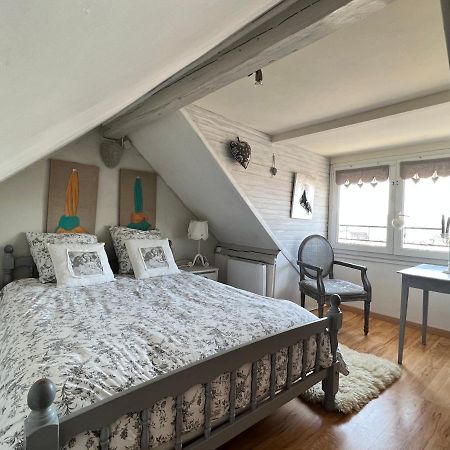 Location A Trouville Sur Mer Bagian luar foto