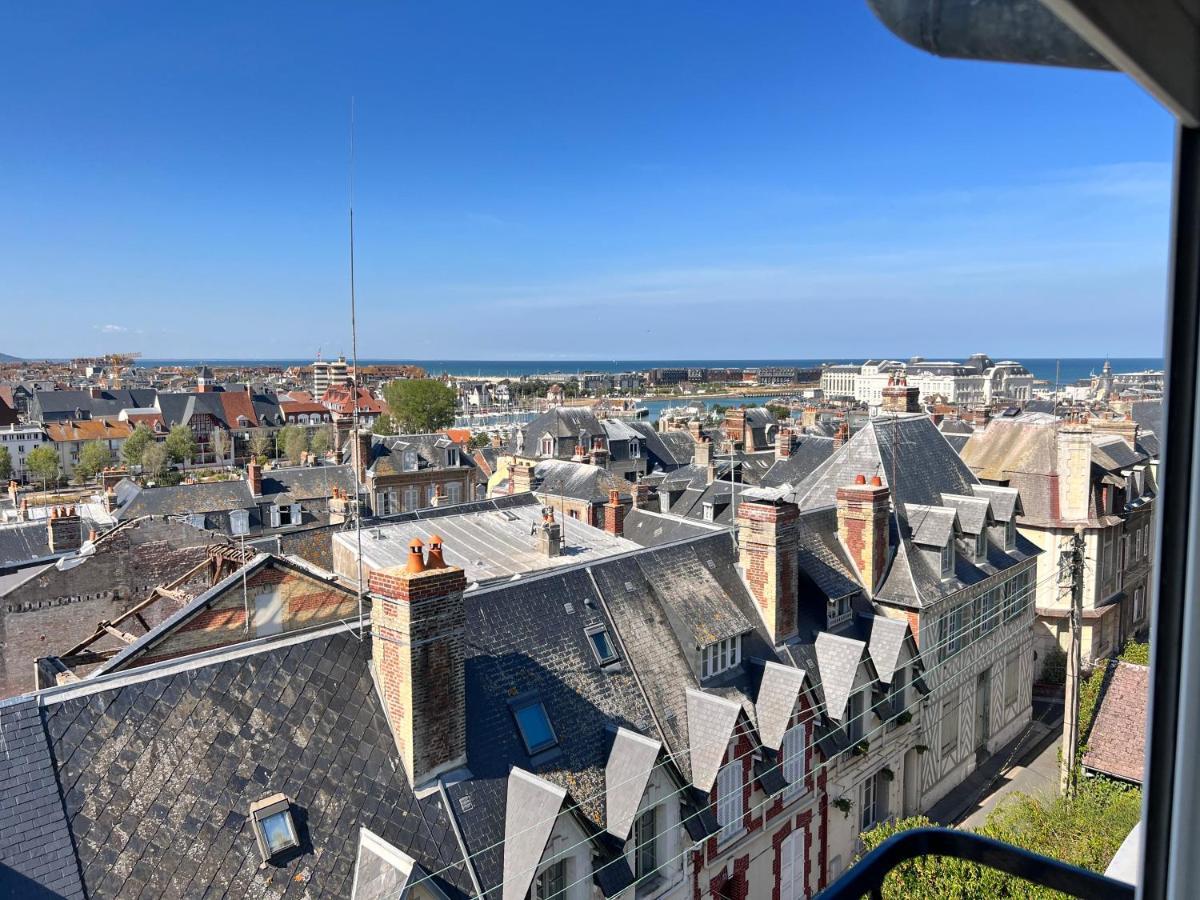 Location A Trouville Sur Mer Bagian luar foto