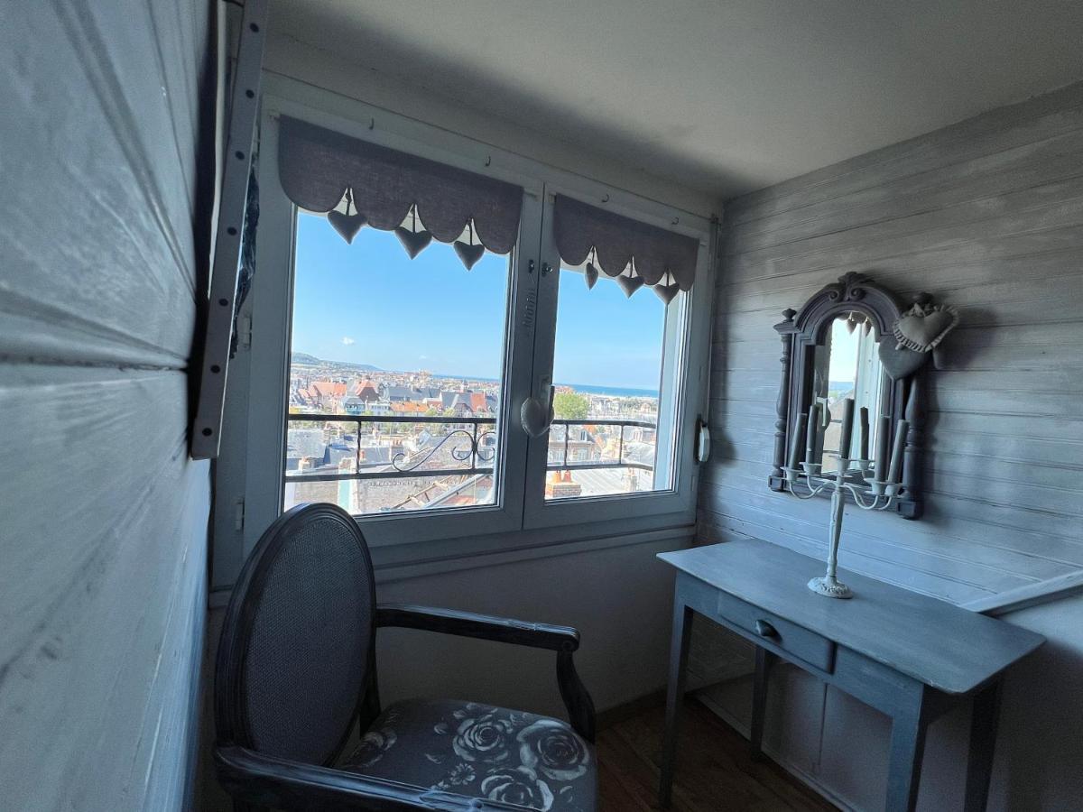 Location A Trouville Sur Mer Bagian luar foto